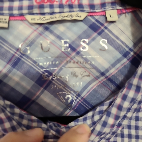  Guess Womens Button Down Shirt Sz L Gingham Check Barbie Western Pink Blue  - Picture 7 of 14